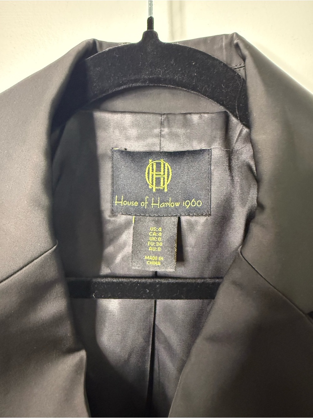 House of Harlow 1960 Black Cropped Double-Button Satin Blazer Preppy Jacket - Picture 4 of 4